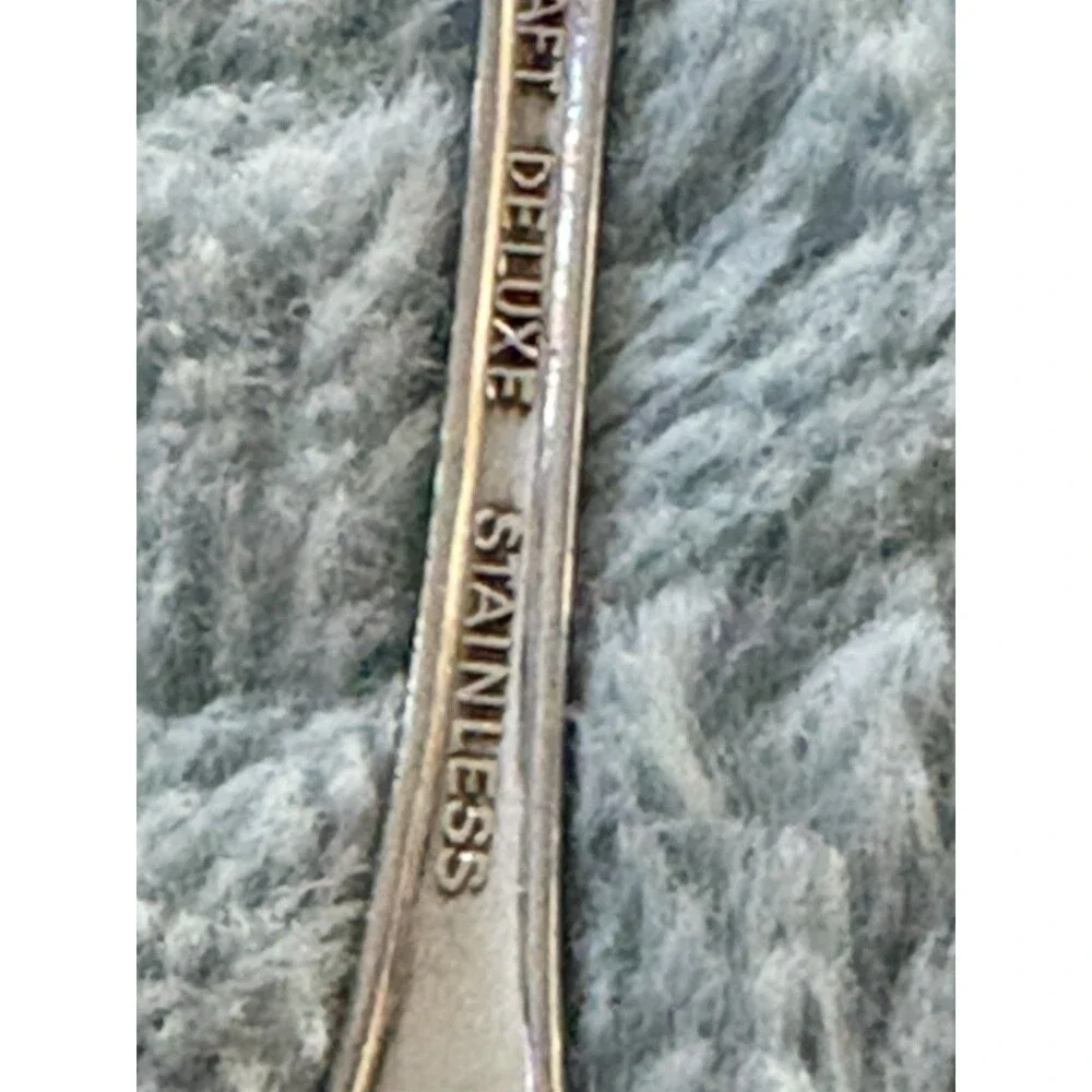 Oneida Craft Stainless Chateau 4 Salad Forks Deluxe